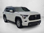 2025 Toyota Sequoia SR5 4WD (SE)