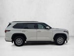 2025 Toyota Sequoia SR5 4WD (SE)