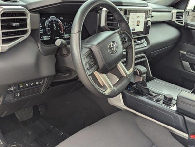 2025 Toyota Sequoia SR5 4WD (SE)