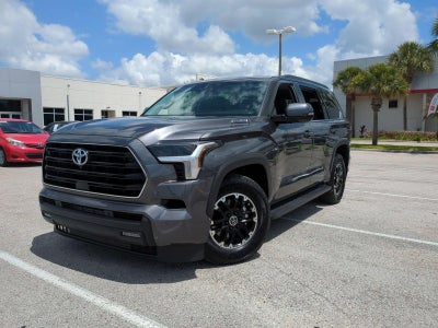 2024 Toyota Sequoia SR5 4WD (SE)