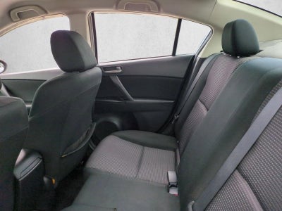 2013 Mazda Mazda3 4dr Sdn Man i Sport