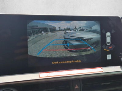 2024 Toyota Prius XLE (Natl)