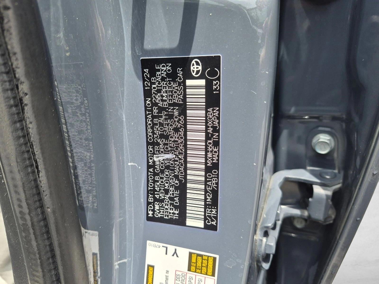 2024 Toyota Prius XLE (Natl)