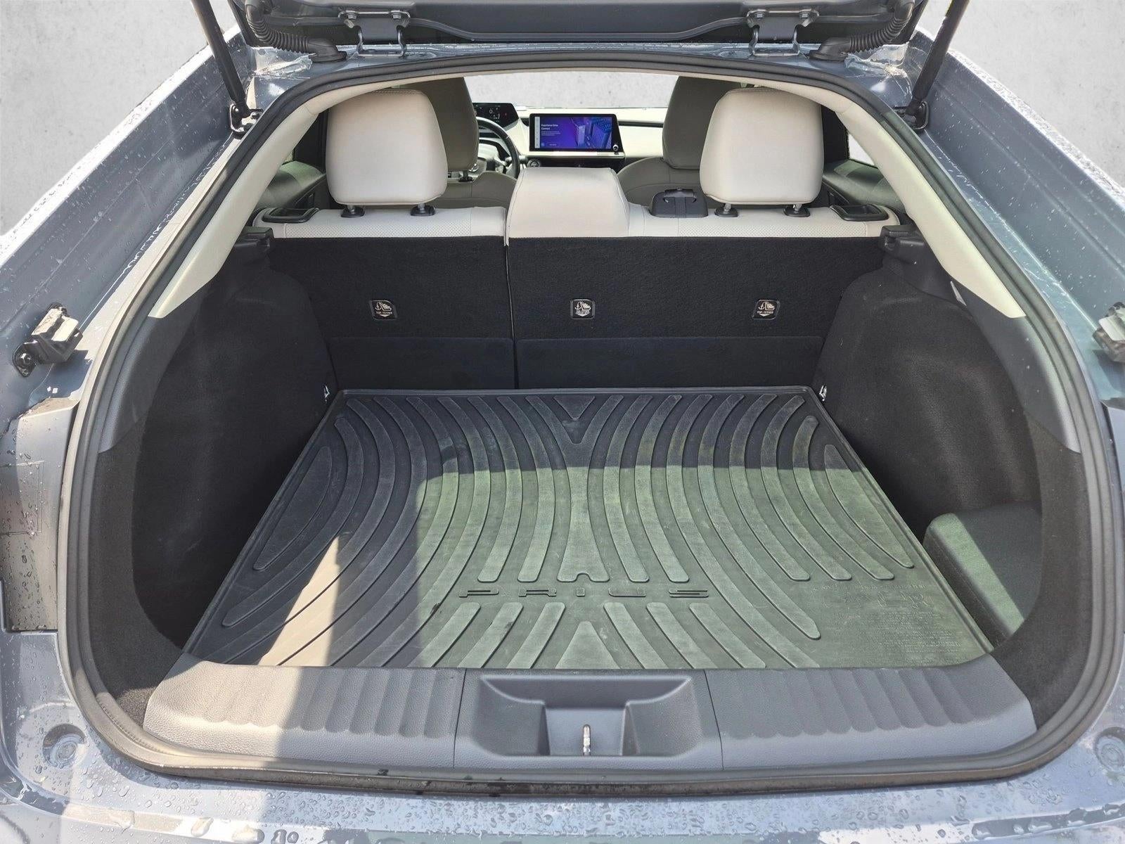 2024 Toyota Prius XLE (Natl)