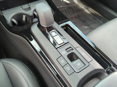 2024 Toyota Prius Limited (Natl)