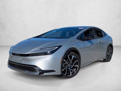 2025 Toyota Prius Plug-In Hybrid XSE (Natl)