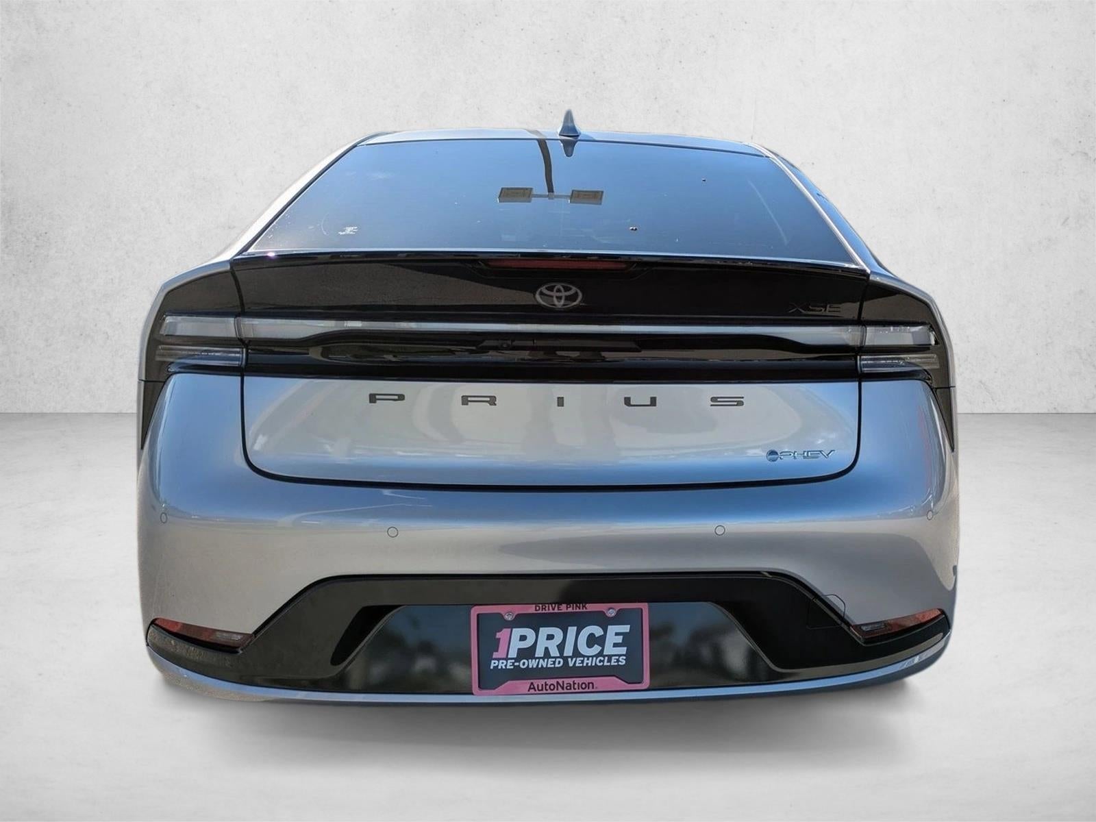 2025 Toyota Prius Plug-In Hybrid XSE (Natl)
