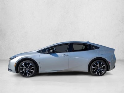 2025 Toyota Prius Plug-In Hybrid XSE (Natl)
