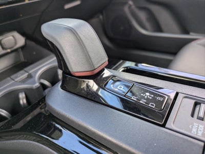 2024 Toyota Prius Prime XSE (Natl)