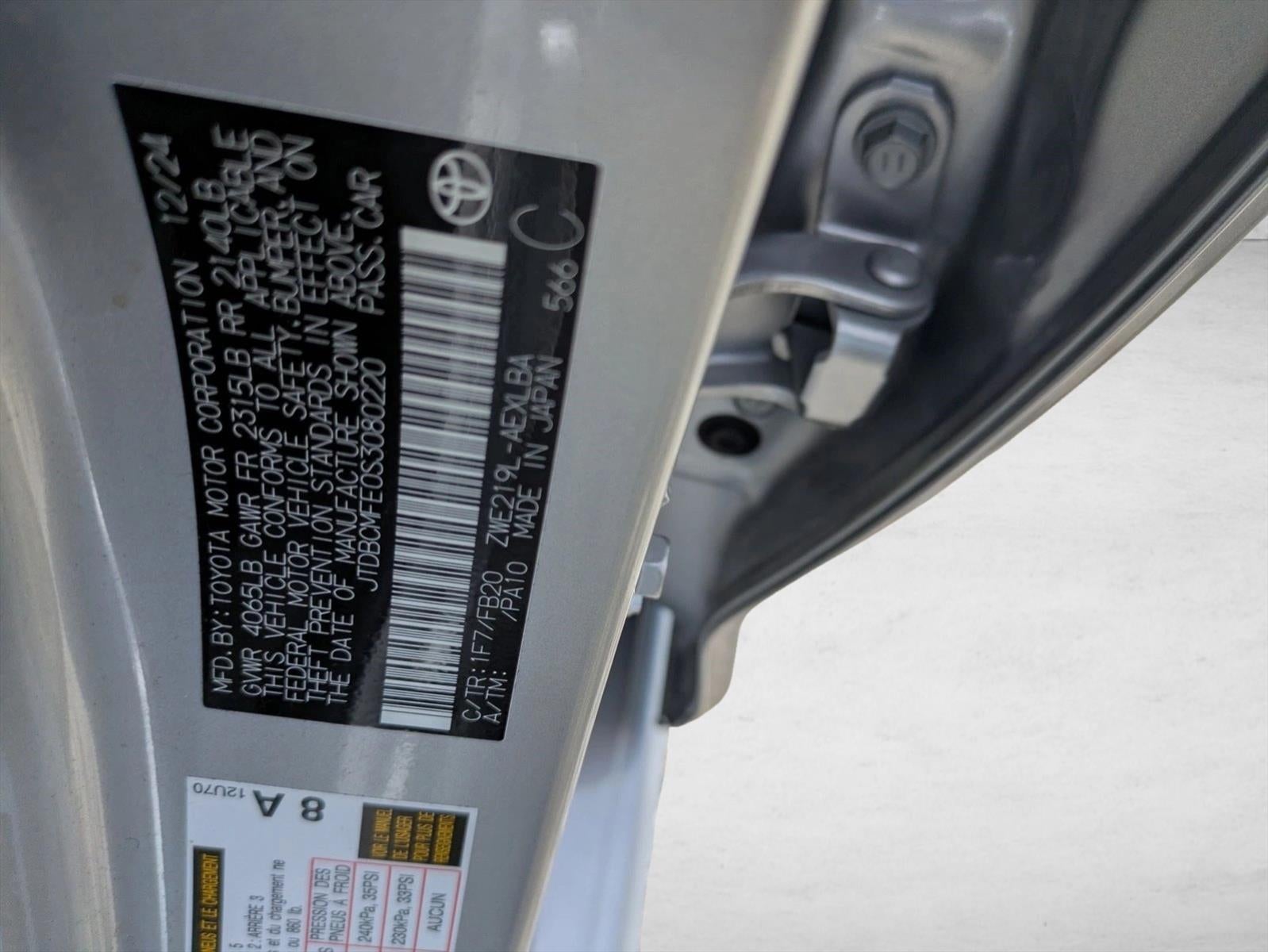 2025 Toyota Corolla Hybrid LE FWD (Natl)