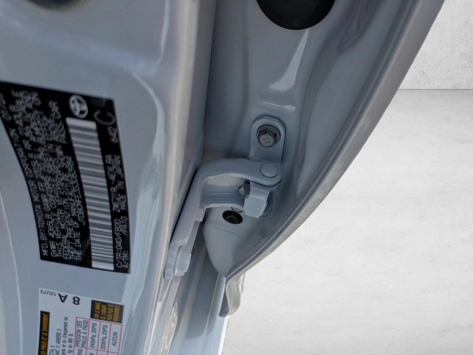 2025 Toyota Corolla Hybrid LE FWD (Natl)