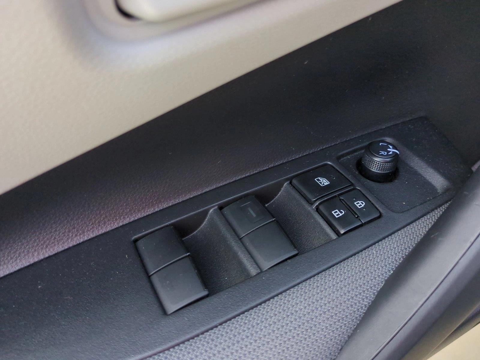 2026 Toyota Corolla Hybrid LE FWD (Natl)
