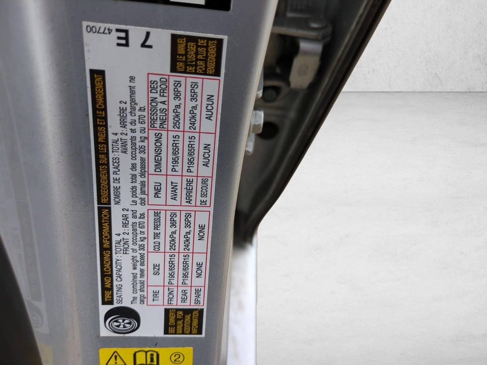 2017 Toyota Prius Prime Premium (Natl)