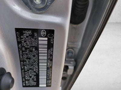 2017 Toyota Prius Prime Premium (Natl)