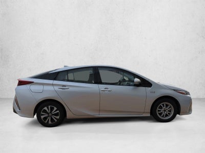 2017 Toyota Prius Prime Premium (Natl)