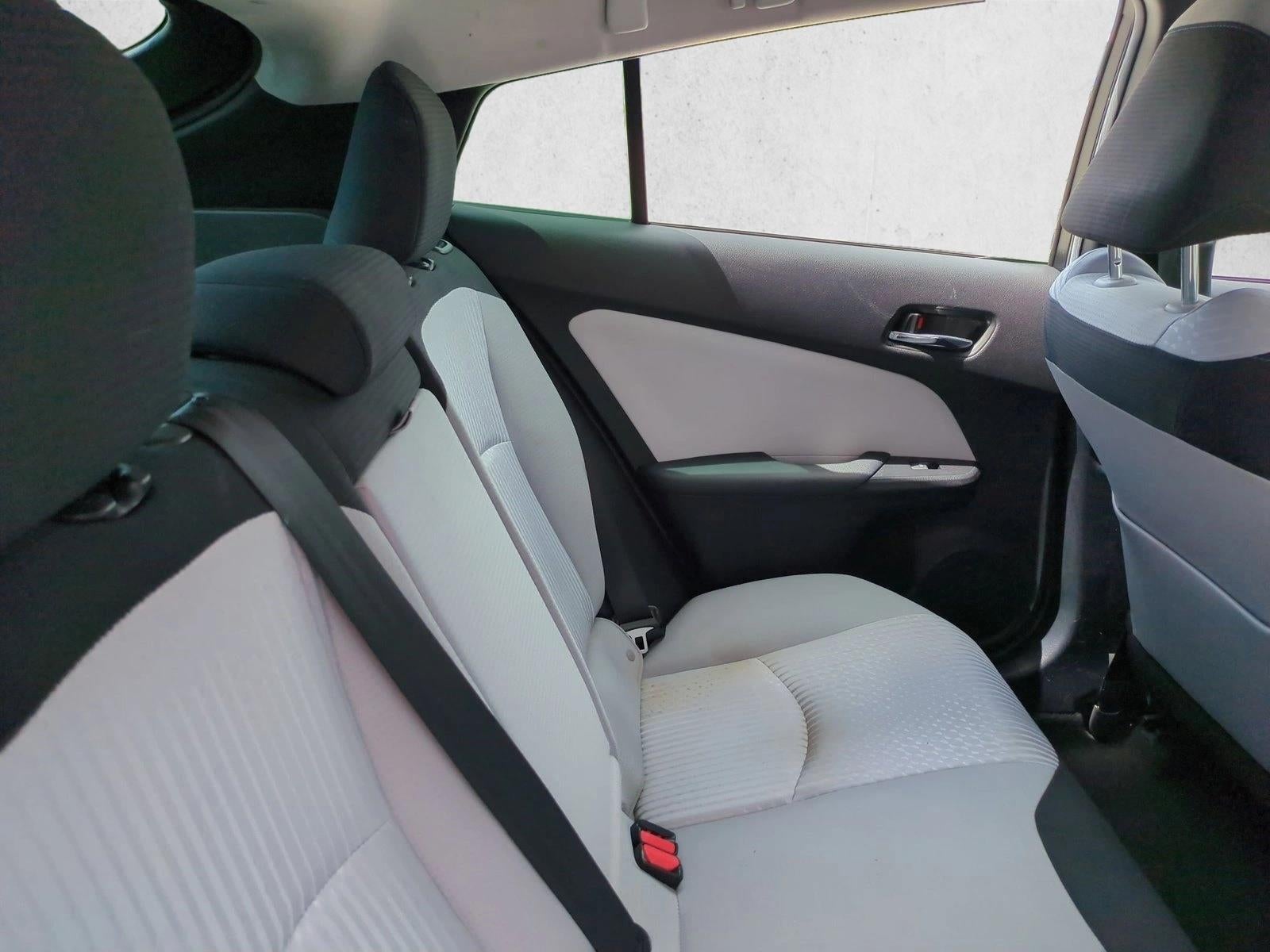 2017 Toyota Prius Two (SE)