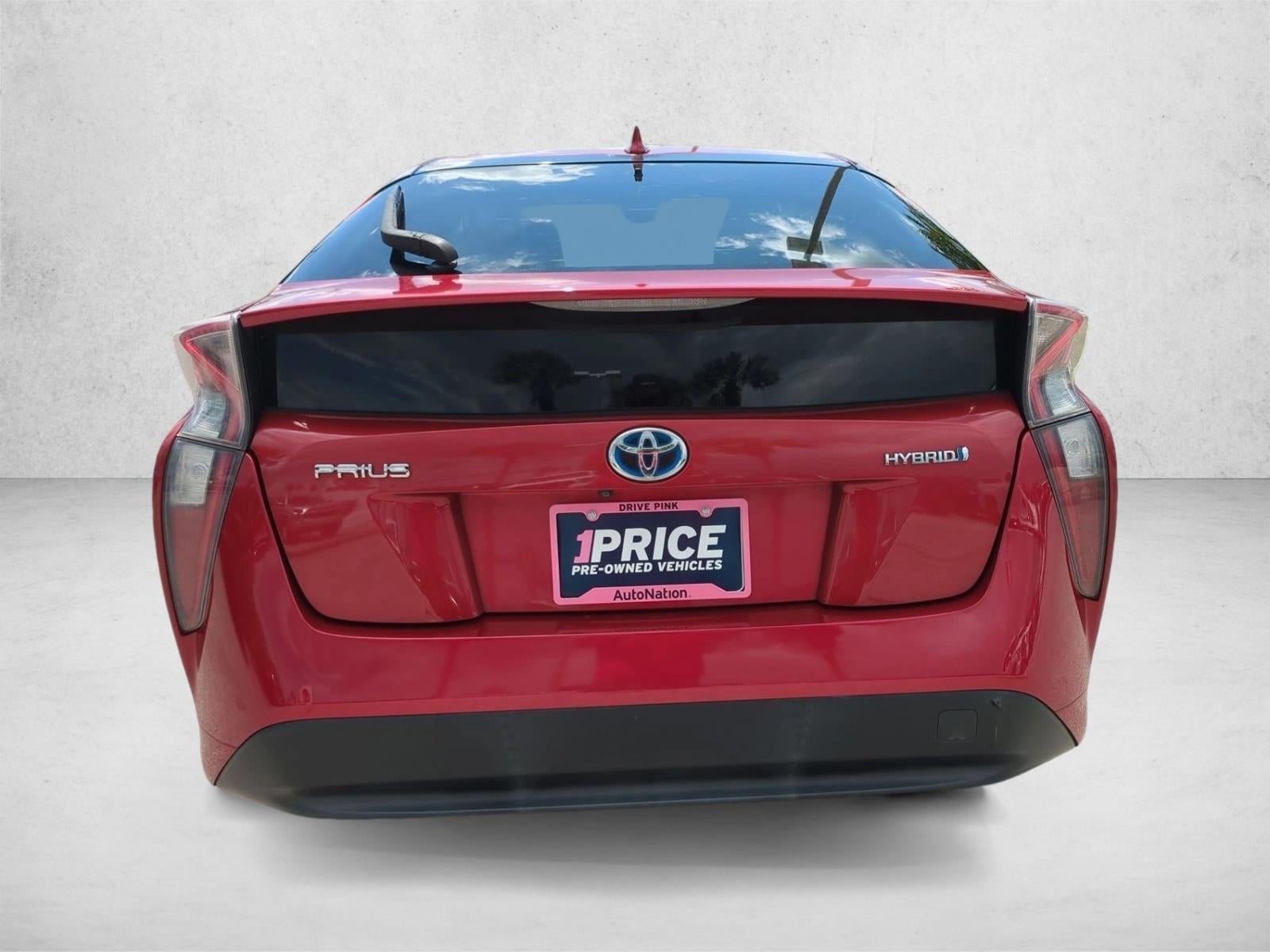 2017 Toyota Prius Two (SE)