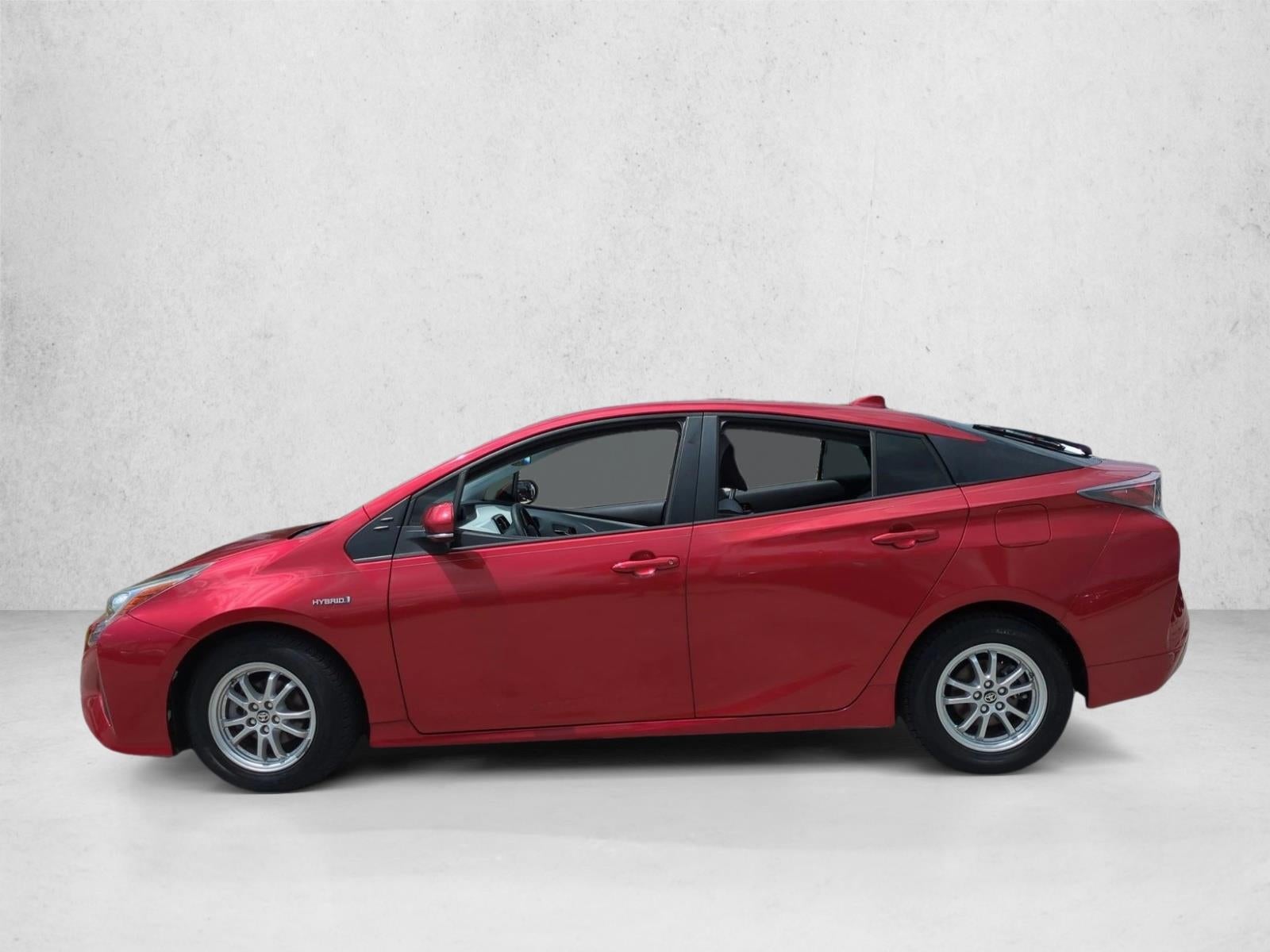 2017 Toyota Prius Two (SE)