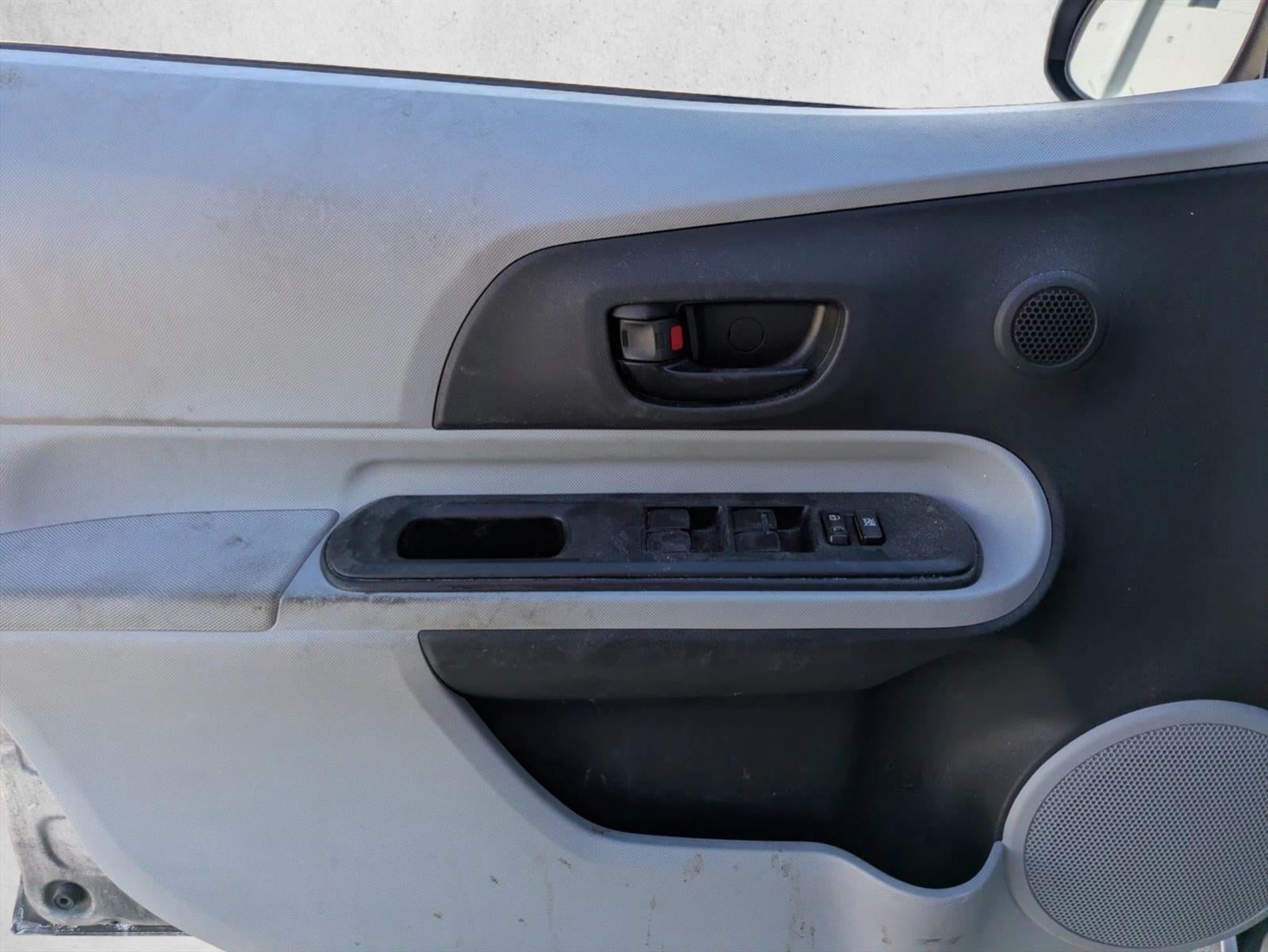 2014 Toyota Prius c 5dr HB One (Natl)