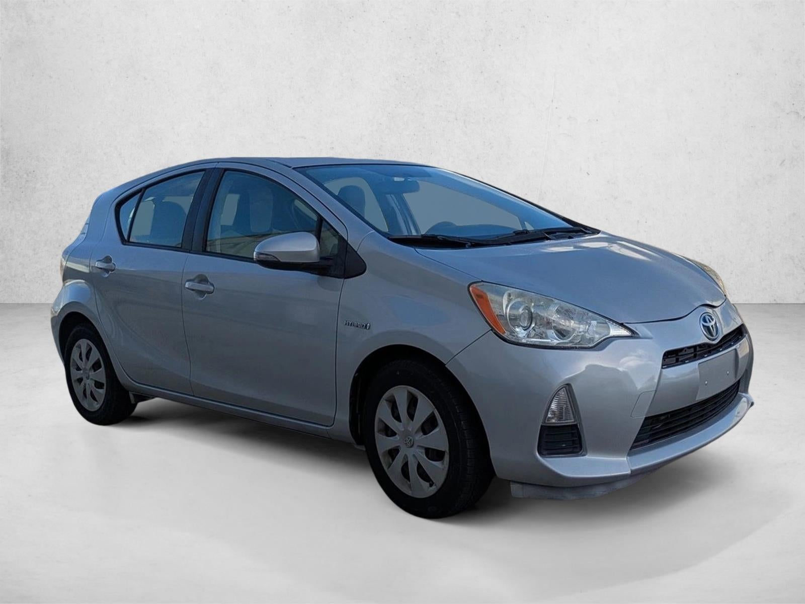 2014 Toyota Prius c 5dr HB One (Natl)