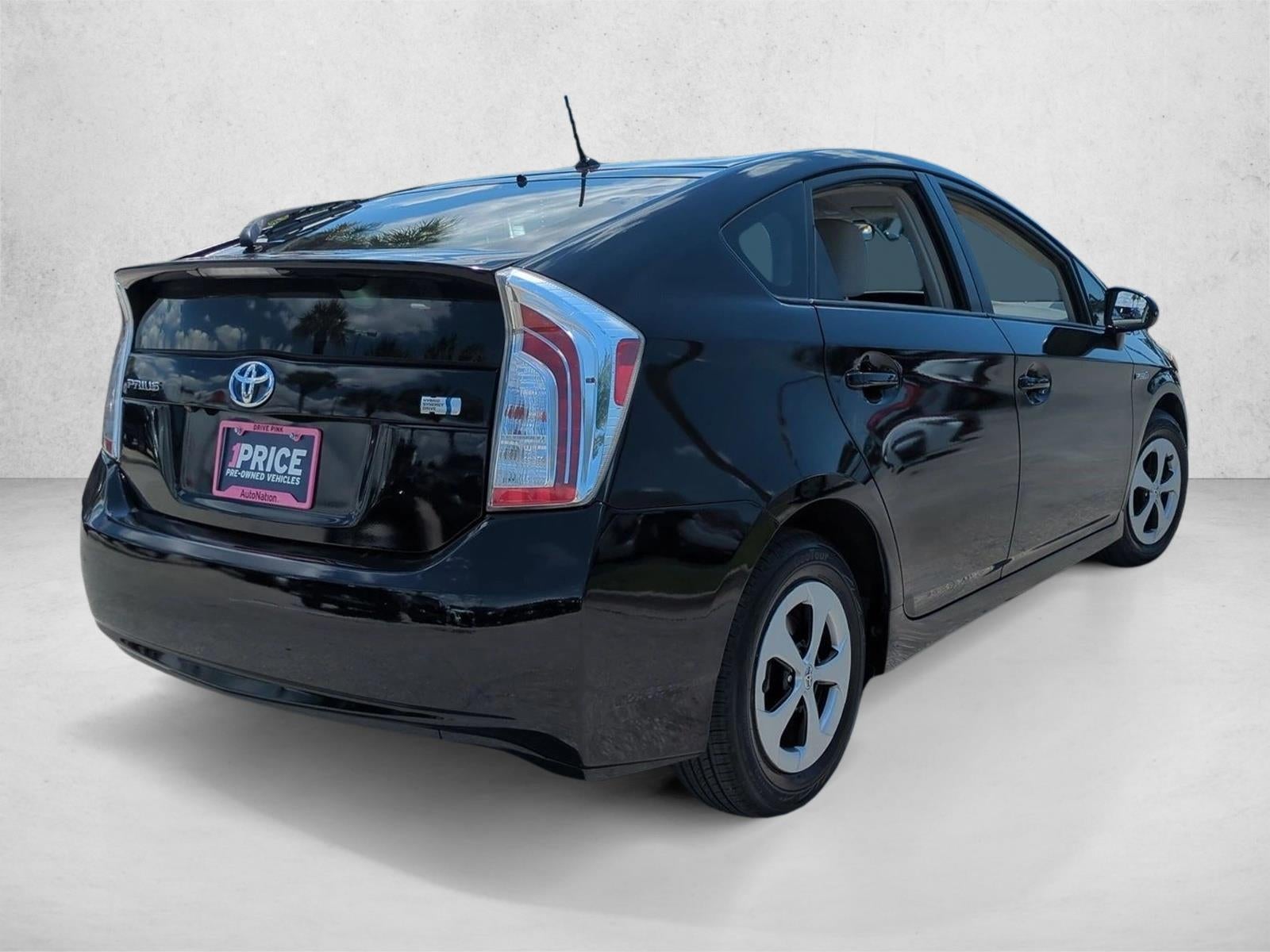 2015 Toyota Prius 5dr HB Two (SE)