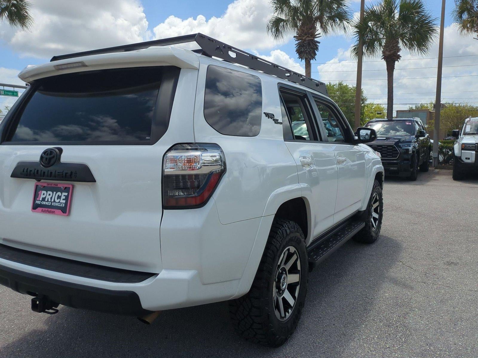 2022 Toyota 4Runner TRD Off Road 4WD (Natl)