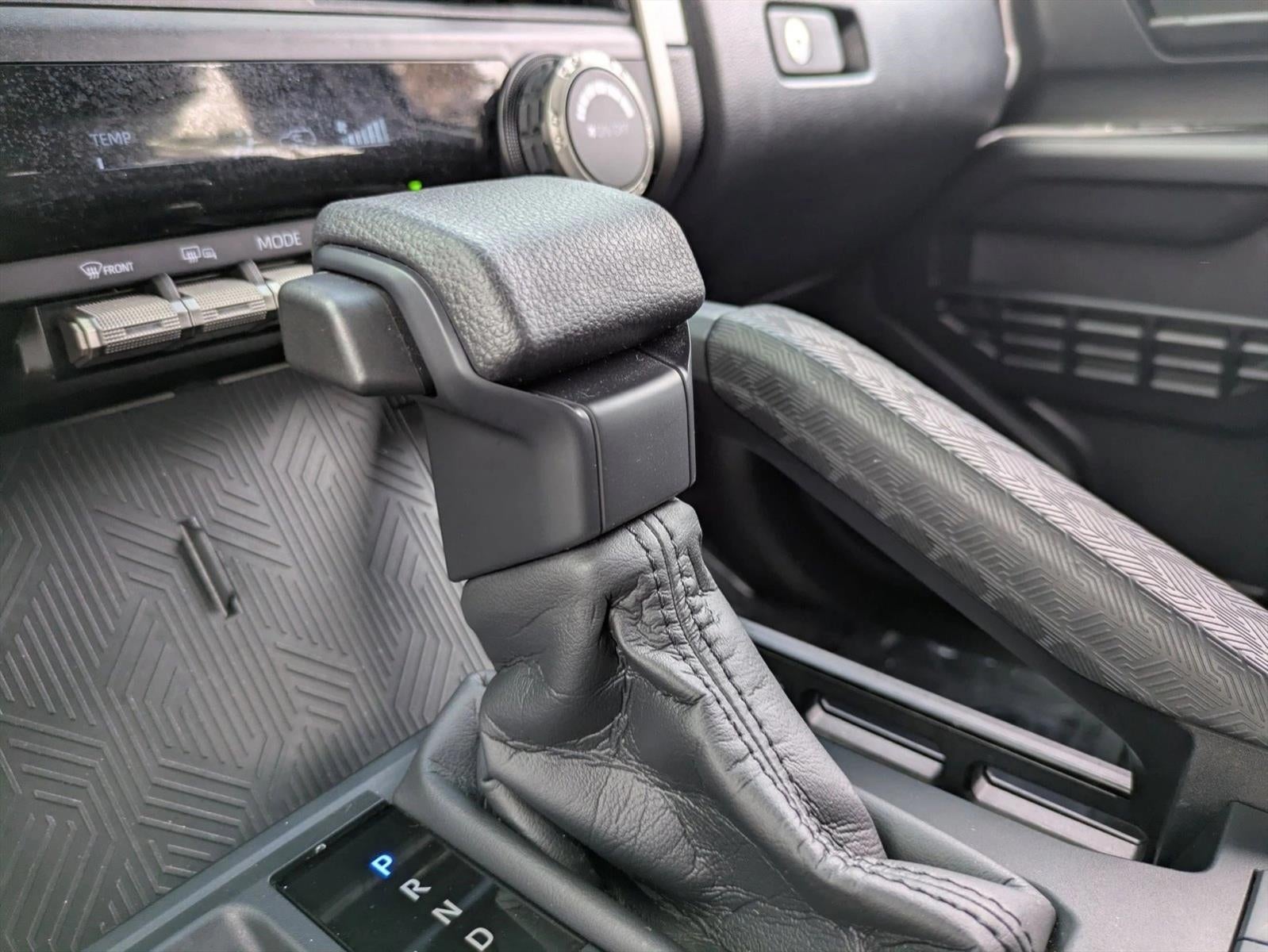 2025 Toyota 4Runner SR5 2WD (Natl)