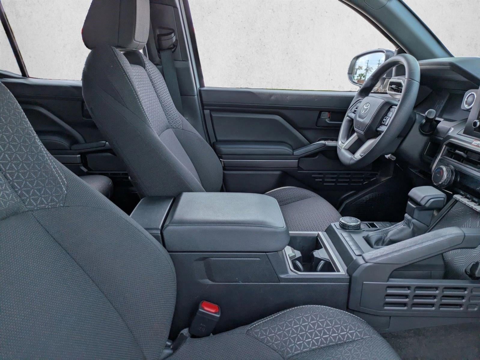 2025 Toyota 4Runner SR5 2WD (Natl)