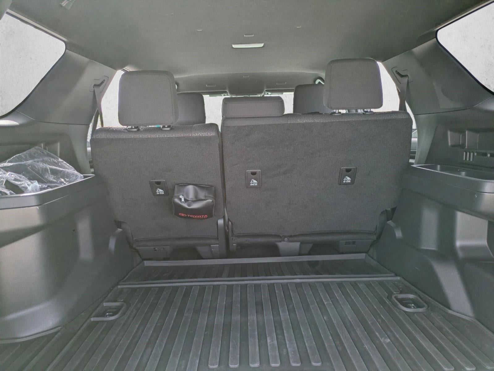 2025 Toyota 4Runner SR5 2WD (Natl)