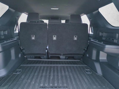2025 Toyota 4Runner SR5 2WD (Natl)