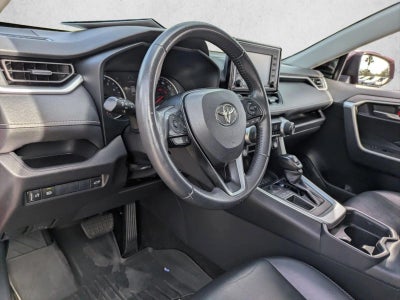 2021 Toyota RAV4 XLE Premium FWD (Natl)