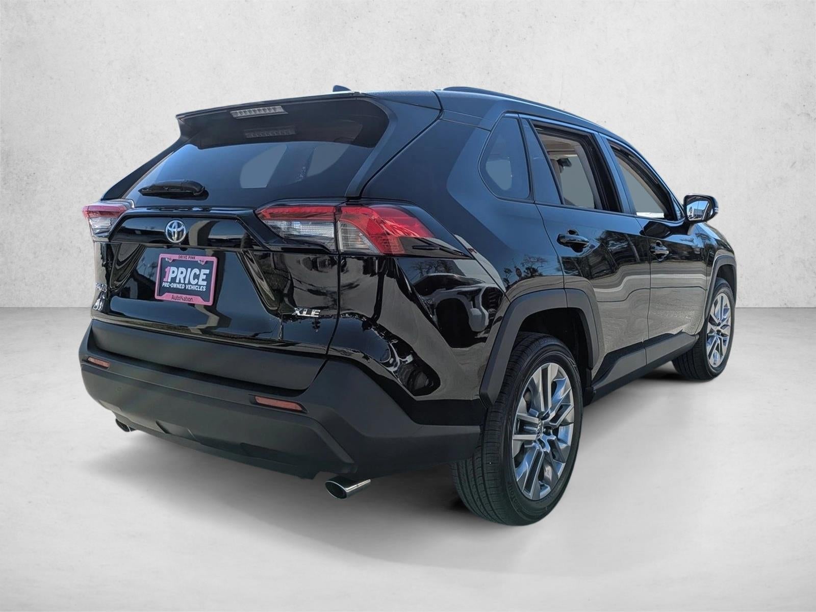 2024 Toyota RAV4 XLE Premium FWD (Natl)