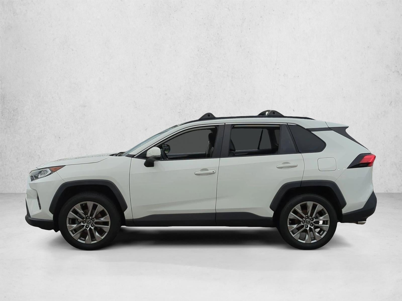2019 Toyota RAV4 XLE Premium FWD (Natl)