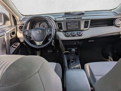 2014 Toyota RAV4 FWD 4dr LE (Natl)