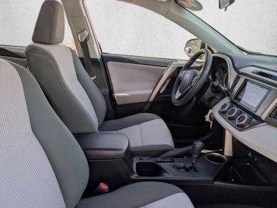 2014 Toyota RAV4 FWD 4dr LE (Natl)