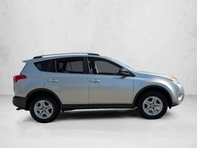 2014 Toyota RAV4 FWD 4dr LE (Natl)