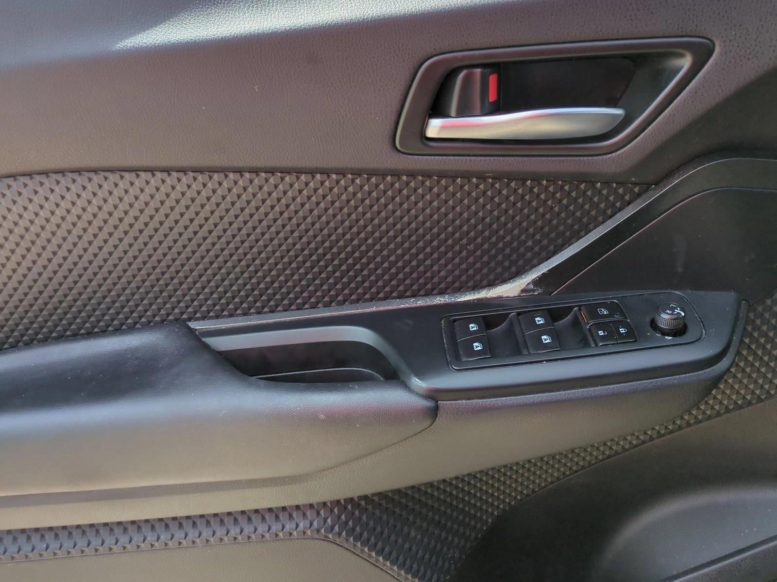 2019 Toyota C-HR LE FWD (Natl)