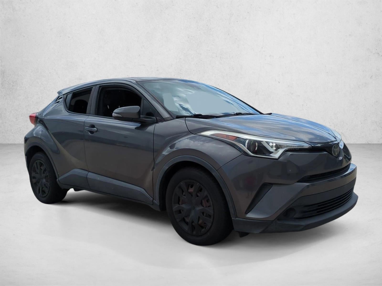 2019 Toyota C-HR LE FWD (Natl)