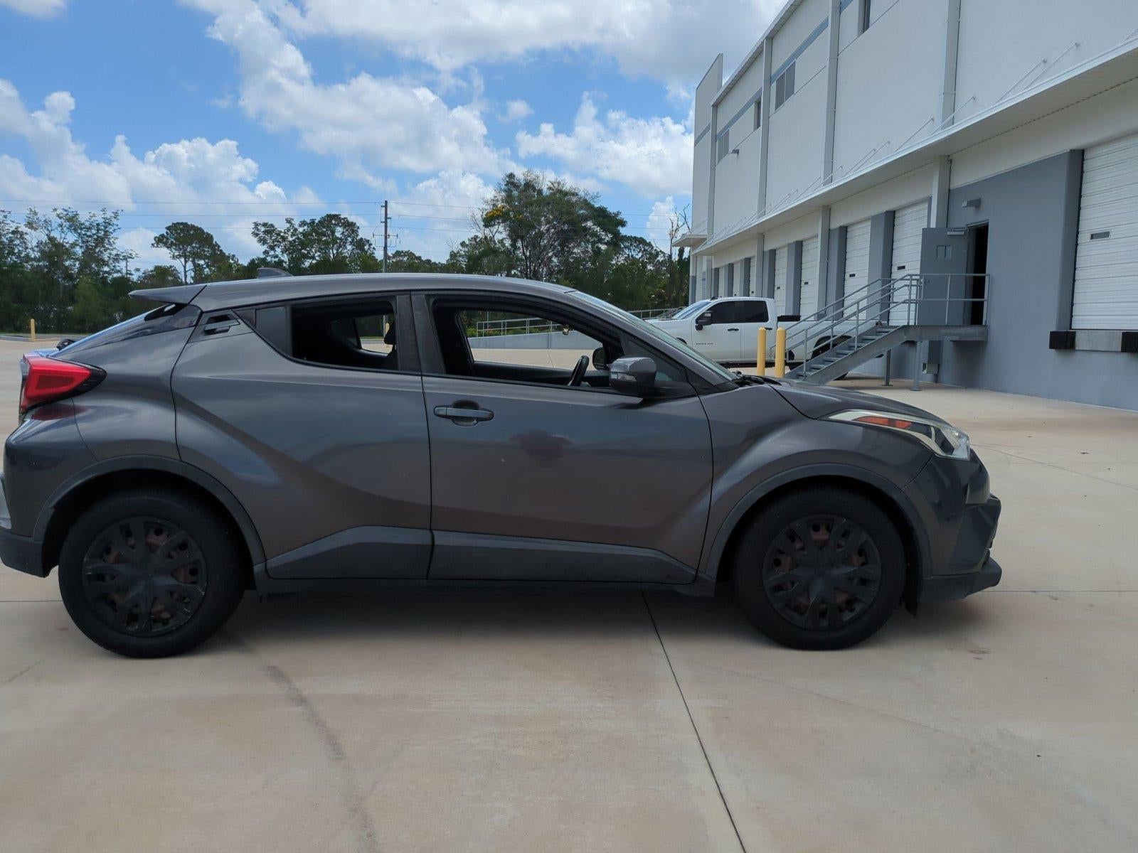 2019 Toyota C-HR LE FWD (Natl)