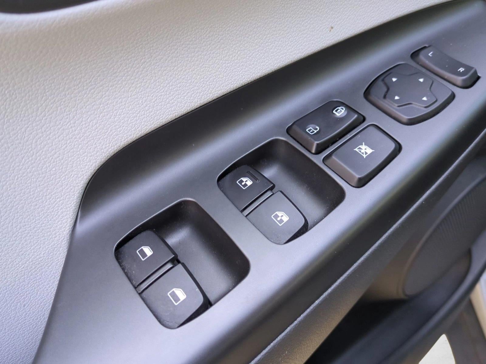 2022 Hyundai KONA SEL Auto FWD