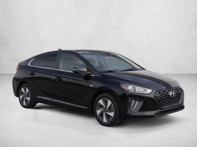 2017 Hyundai IONIQ Hybrid SEL Hatchback