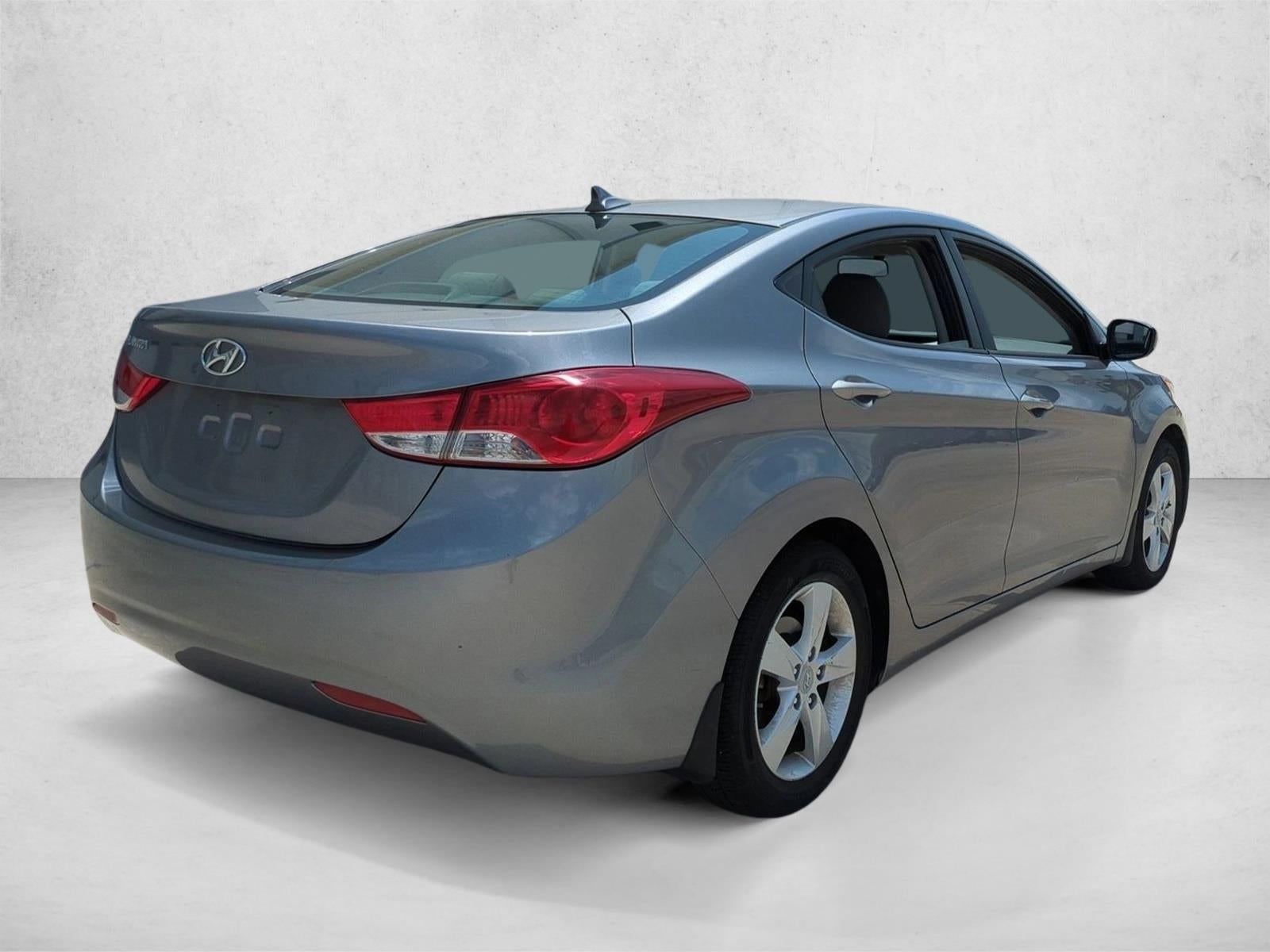 2013 Hyundai ELANTRA 4dr Sdn Auto GLS