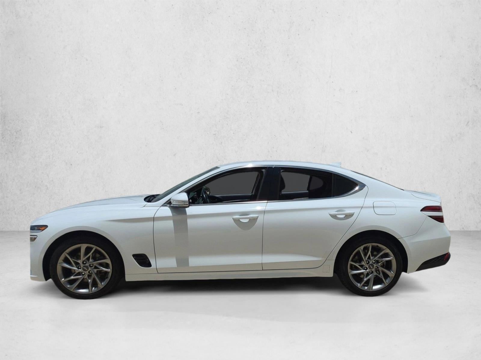 2022 Genesis G70 2.0T RWD
