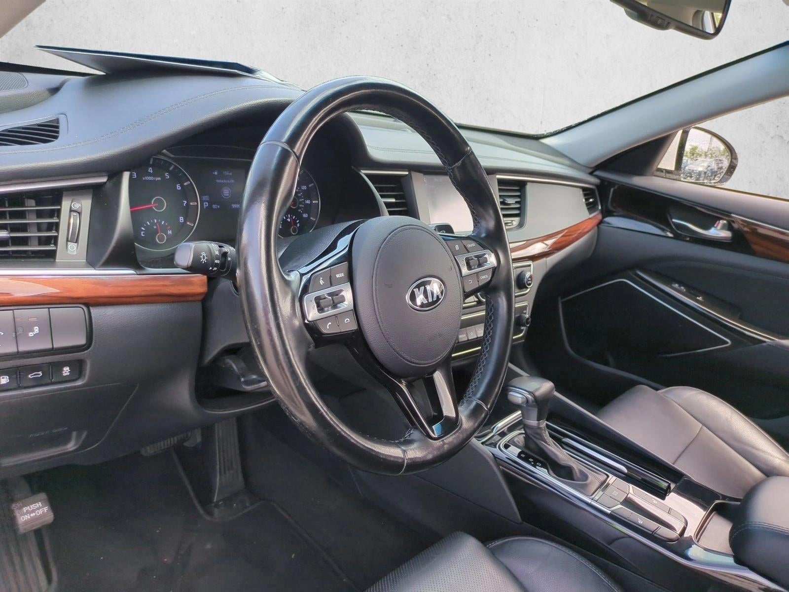 2019 Kia Cadenza Premium Sedan