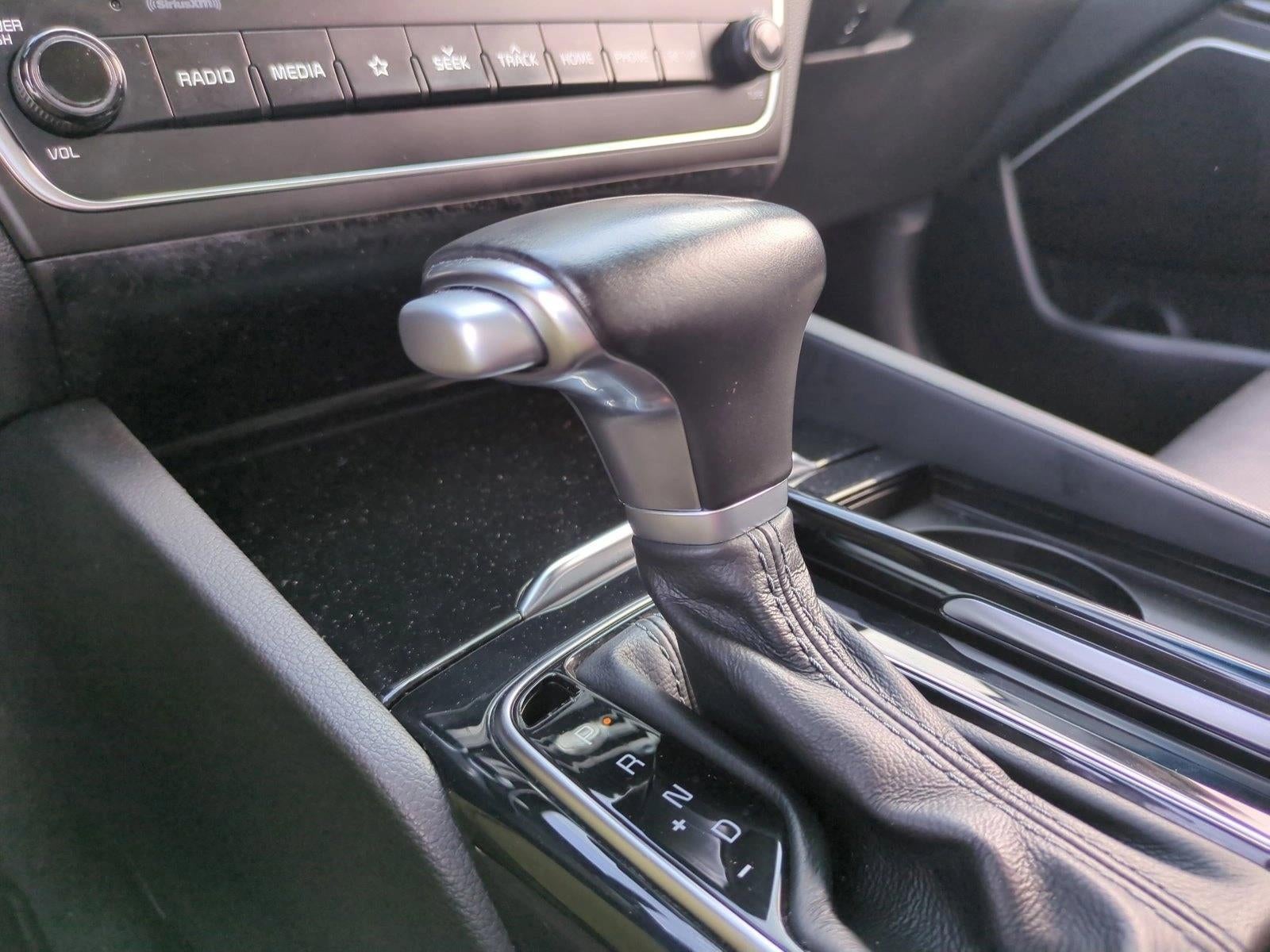 2019 Kia Cadenza Premium Sedan