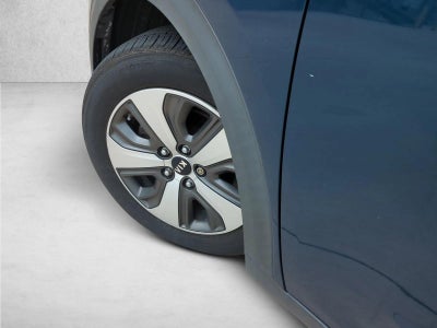 2017 Kia Niro LX FWD