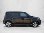 2017 Kia Soul Base Auto