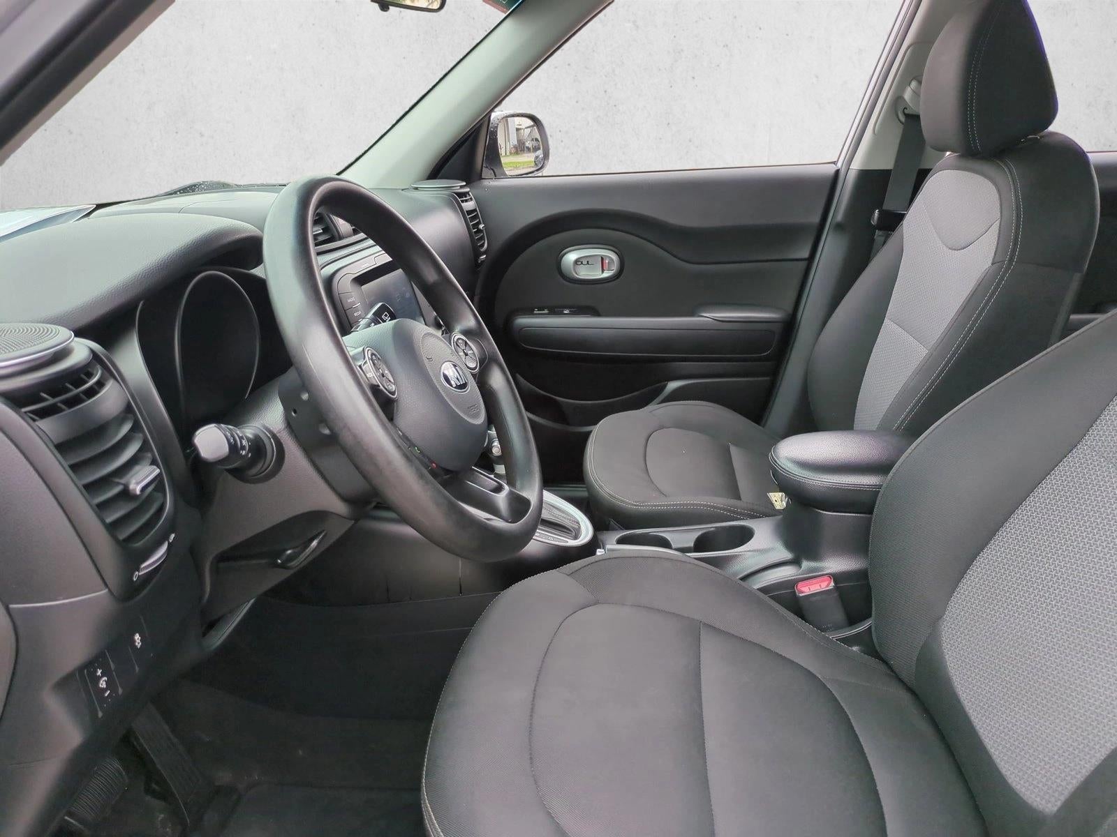 2018 Kia Soul + Auto