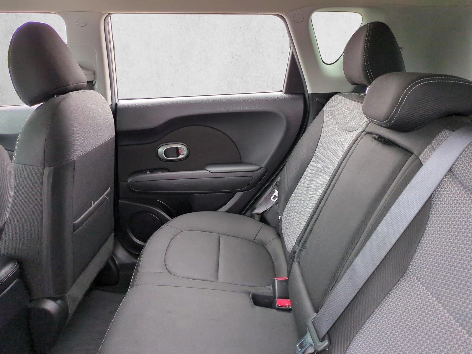 2018 Kia Soul + Auto