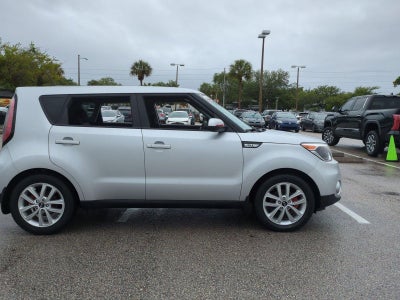 2018 Kia Soul + Auto